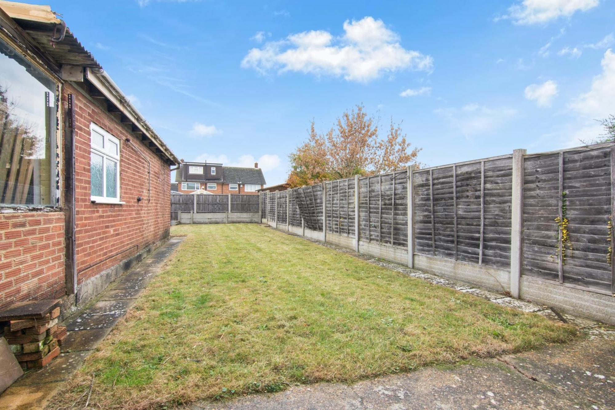Onsitestays - Spacious 3 Bed House With Garden, Wifi & 4 Plus Parking Gravesend Exterior foto