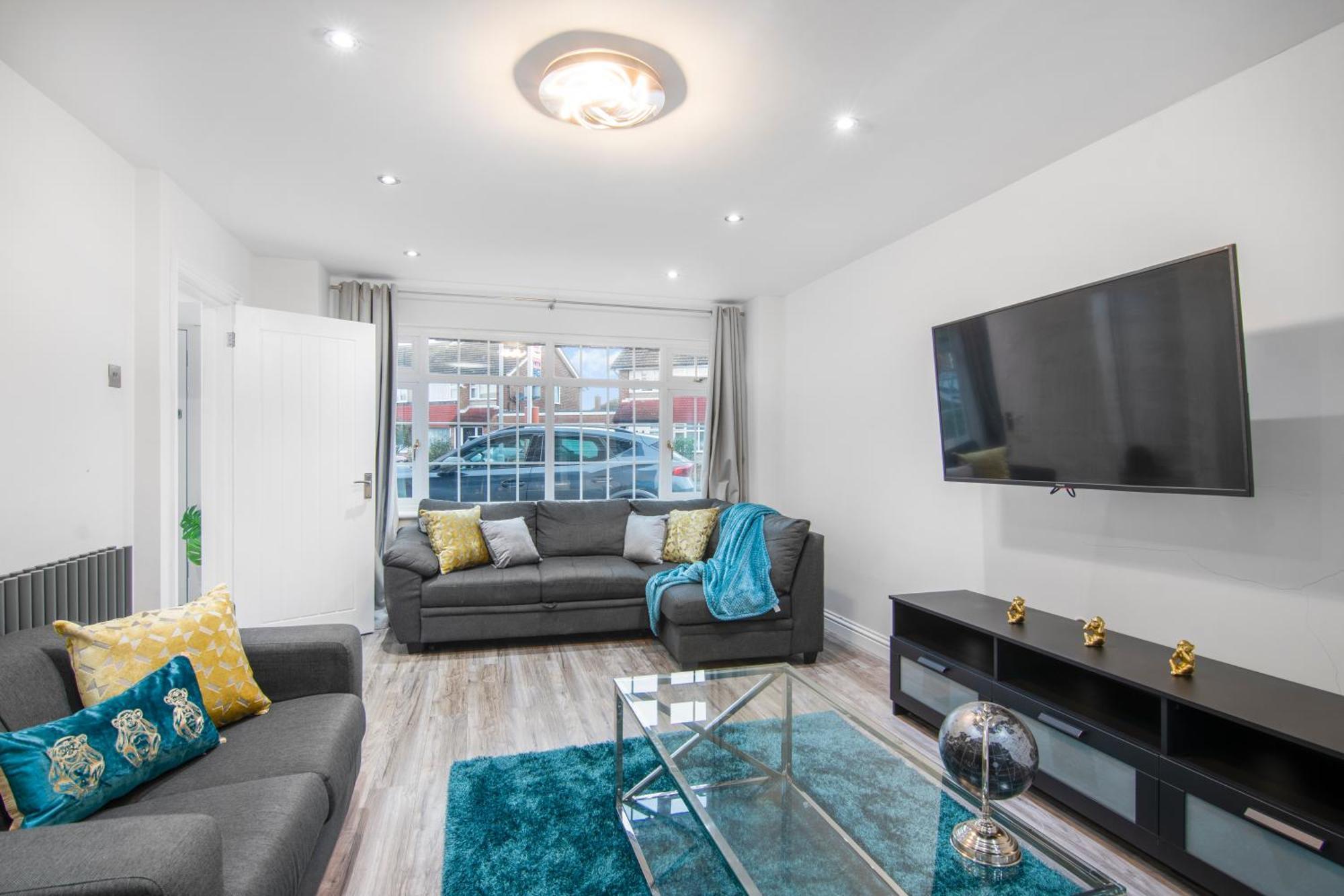 Onsitestays - Spacious 3 Bed House With Garden, Wifi & 4 Plus Parking Gravesend Exterior foto
